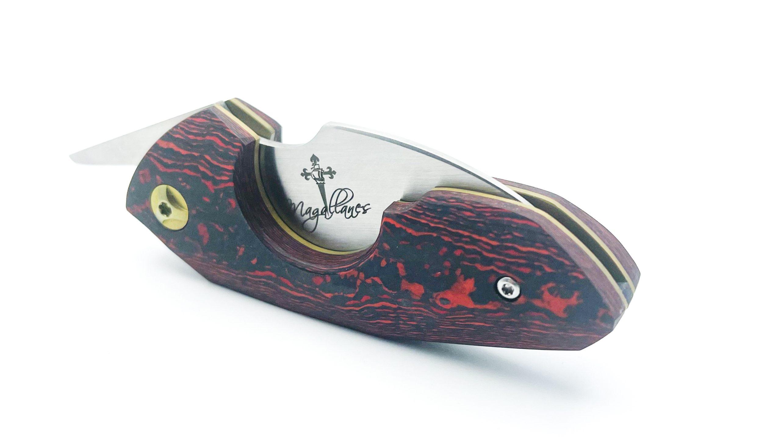 NAVAJAS BARBUDO, Magallanes Zigarren Cutter Tool Messer FATCARBON RED LAVA FLOW, GELBE SCHRAUBEN & LINER, SCHWARZER BACKSPACER, M390 Nr. 22 – Bild 3