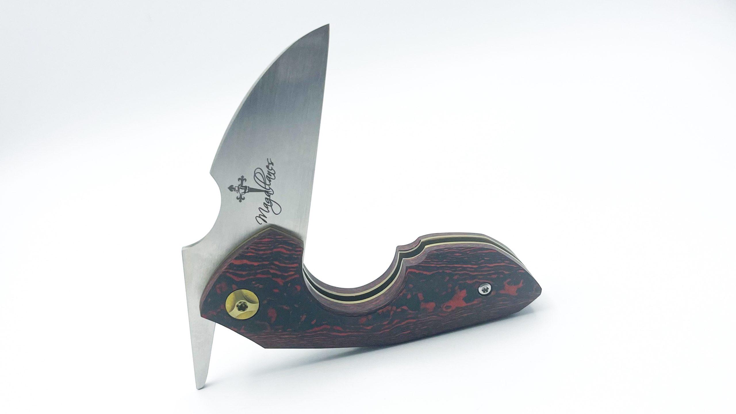 NAVAJAS BARBUDO, Magallanes Zigarren Cutter Tool Messer FATCARBON RED LAVA FLOW, GELBE SCHRAUBEN & LINER, SCHWARZER BACKSPACER, M390 Nr. 22 – Bild 4