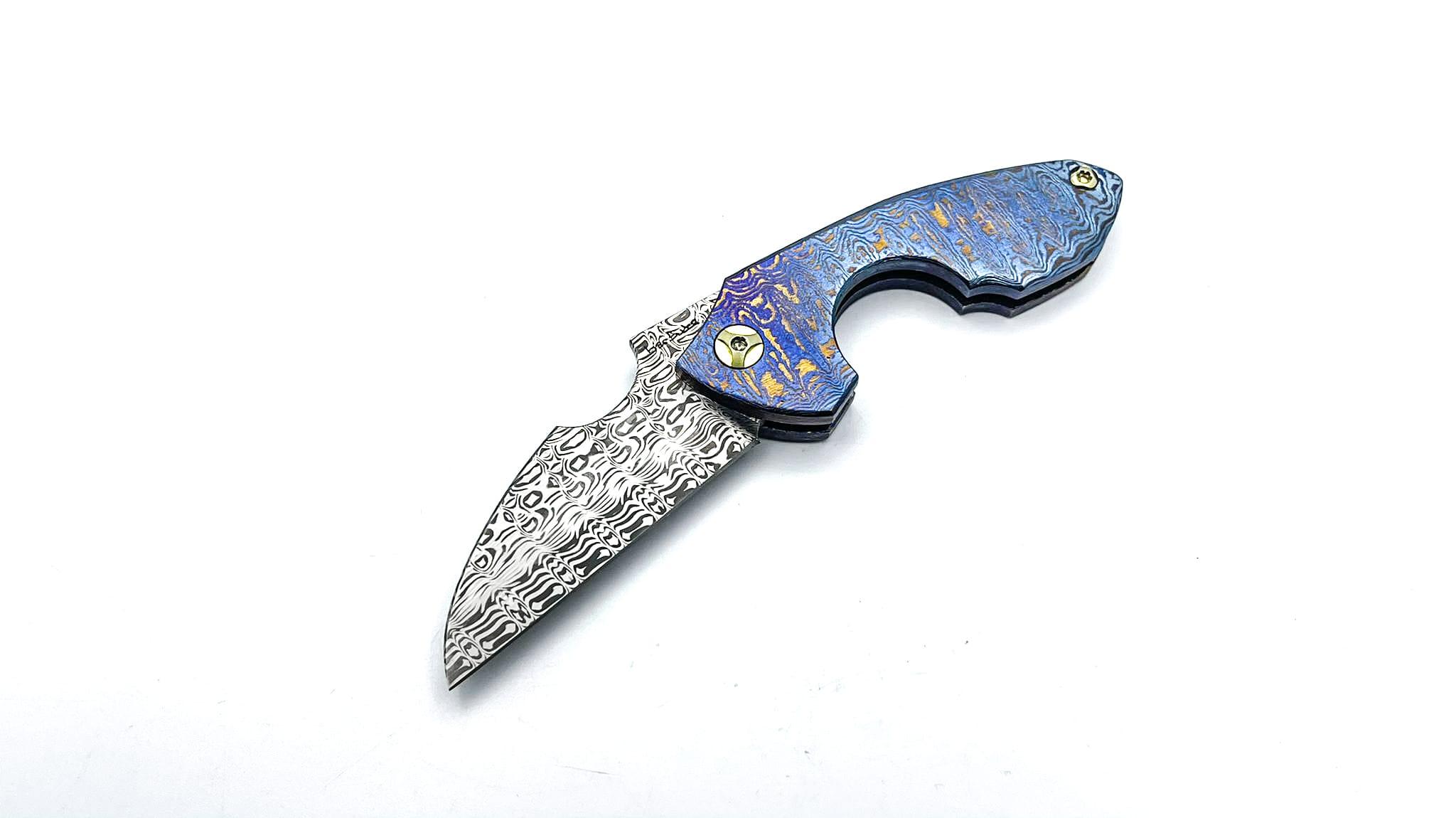 NAVAJAS BARBUDO, Magallanes Cigar Cutter Friction Folder, DAMASTEEL NIDHOGG , TIMASKUS, GELBE SCHRAUBEN & SCHWARZER SPACER, handgemacht FULL CUSTOM / No. 31 – Bild 2