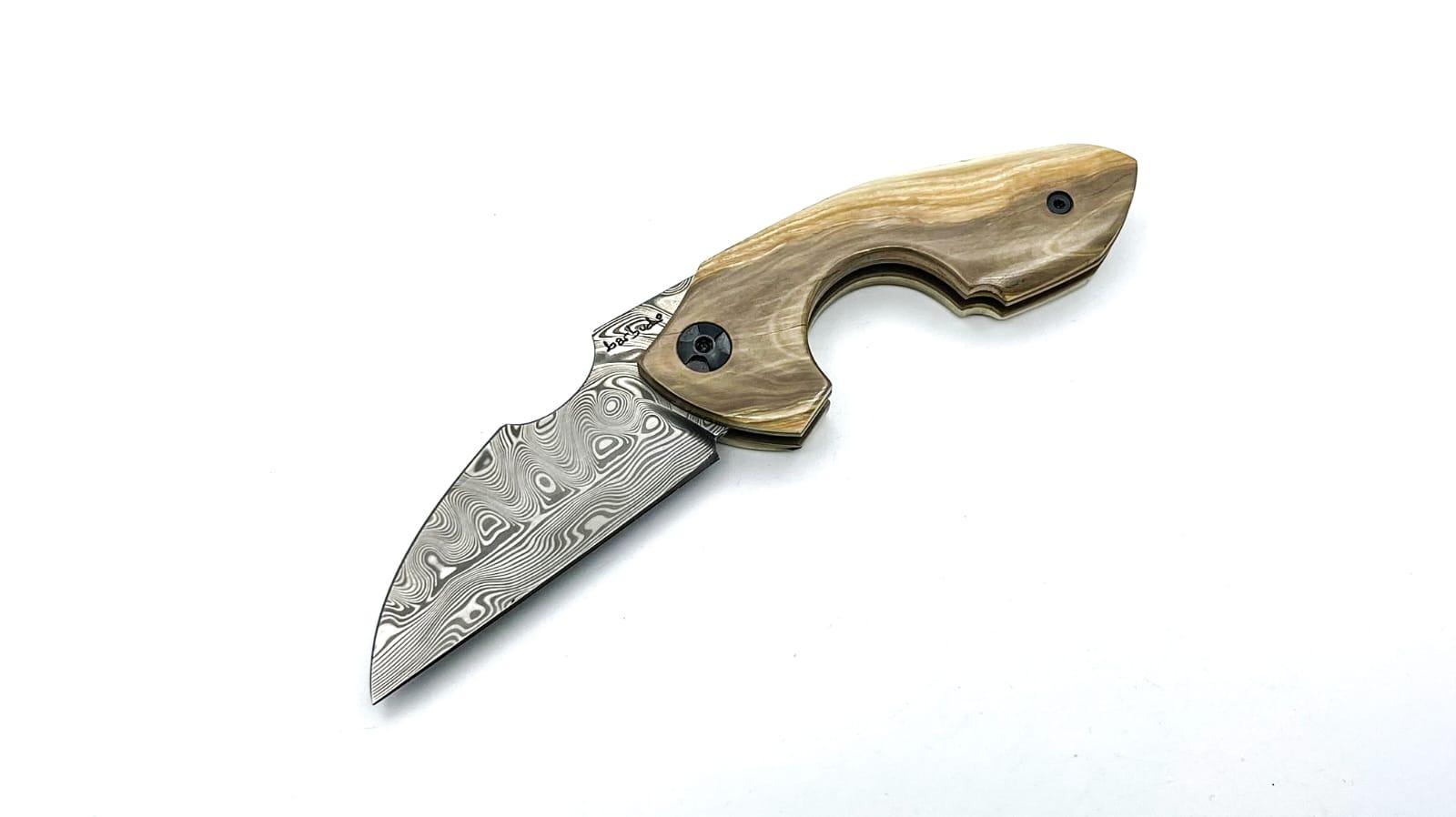 NAVAJAS BARBUDO, Magallanes Cigar Cutter Friction Folder, DAMASTEEL Großerosen, MAMMUT, LINER & SCHRAUBEN BRONZETITAN, SCHWARZER SPACER, handgemacht FULL CUSTOM / No. 26 – Bild 2