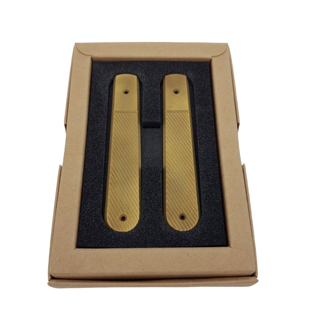 Daily Customs Scales TFG Edition für Lionsteel Collector Knives - Messing - #10 (B-WARE!)