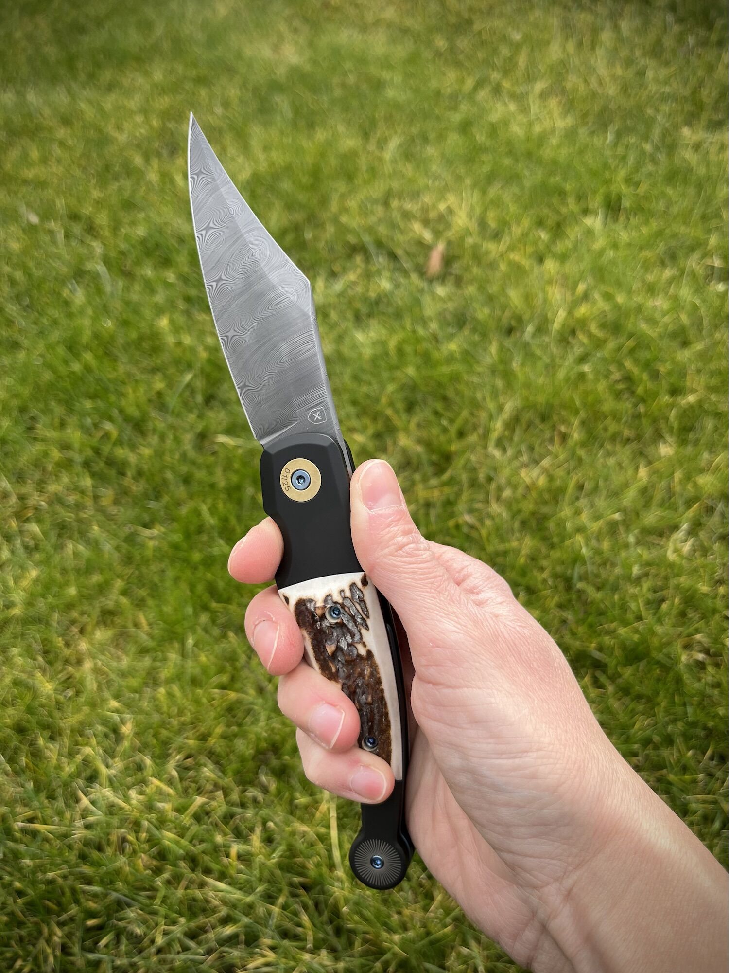 FOX Knives GVP "Gitano" Gen 2 / Damasteel Bjorkmans Twist / Titan PVD Hirschhorn-Inlay (ohne Flipper) – Bild 9