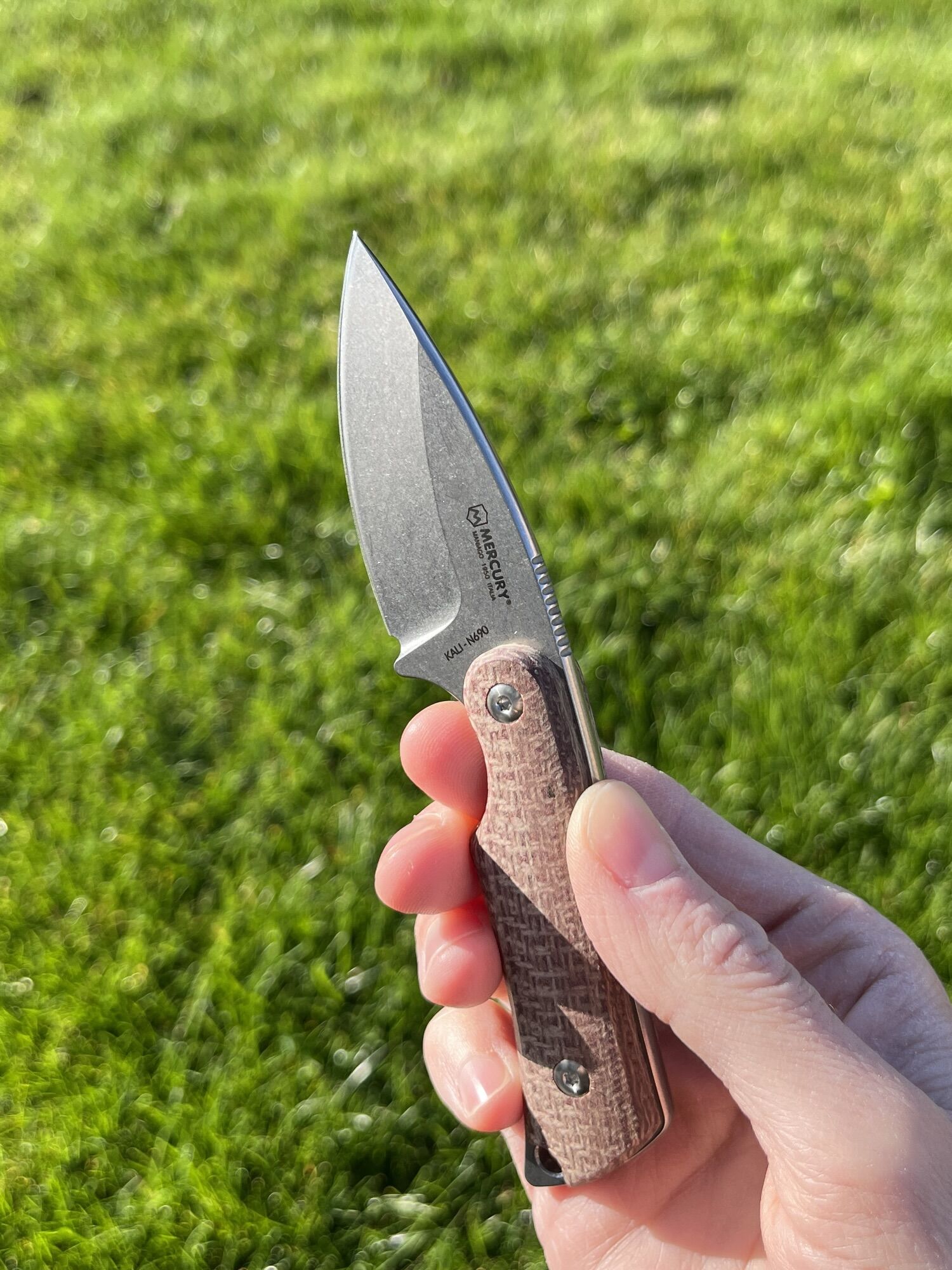 Mercury | Kali | Drop Point N690, Red Burlap Micarta - Image 9