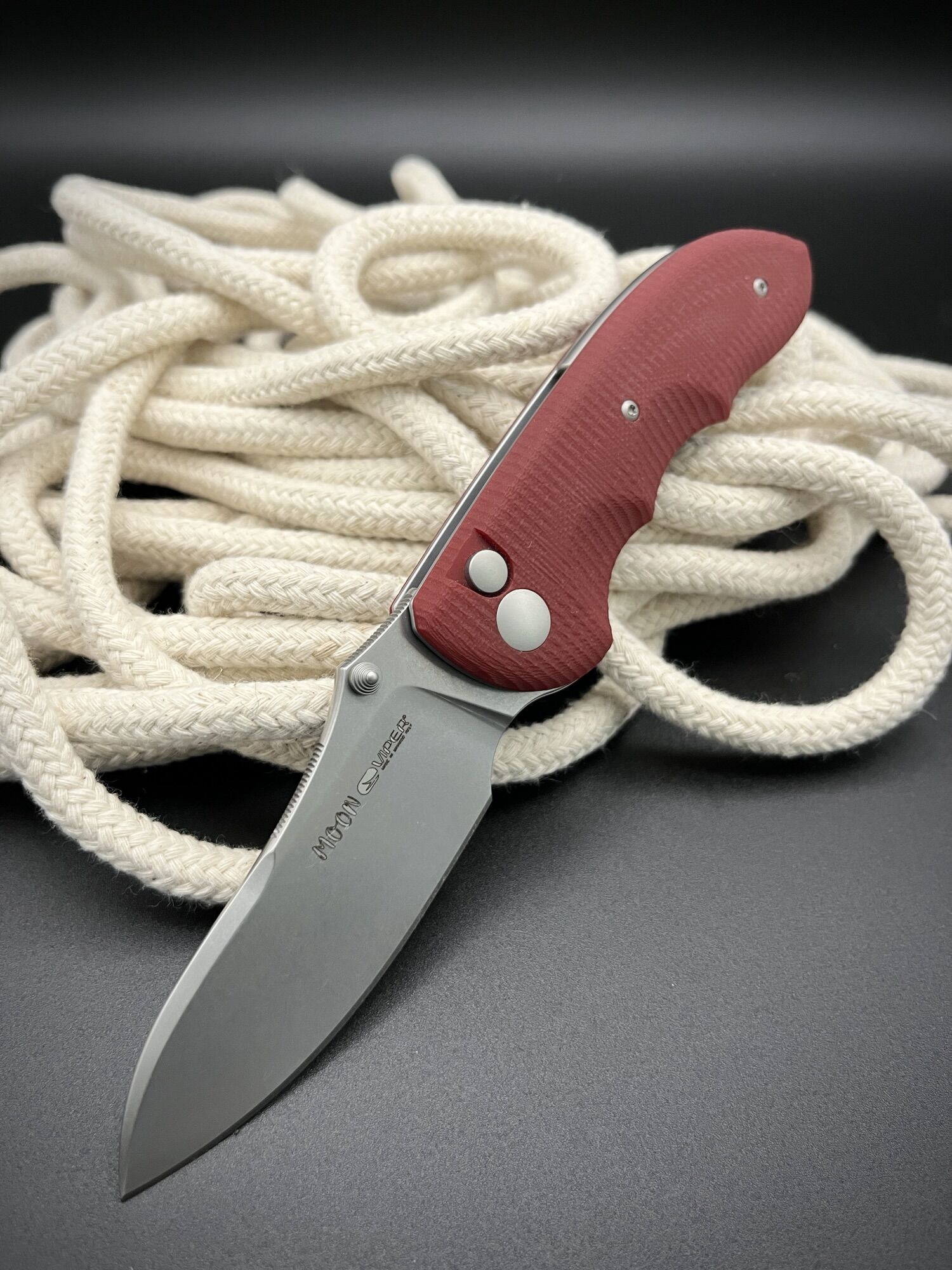 Viper | MOON | Magnacut / G10 red – Designed by Fabrizio Silvestrelli - Image 2