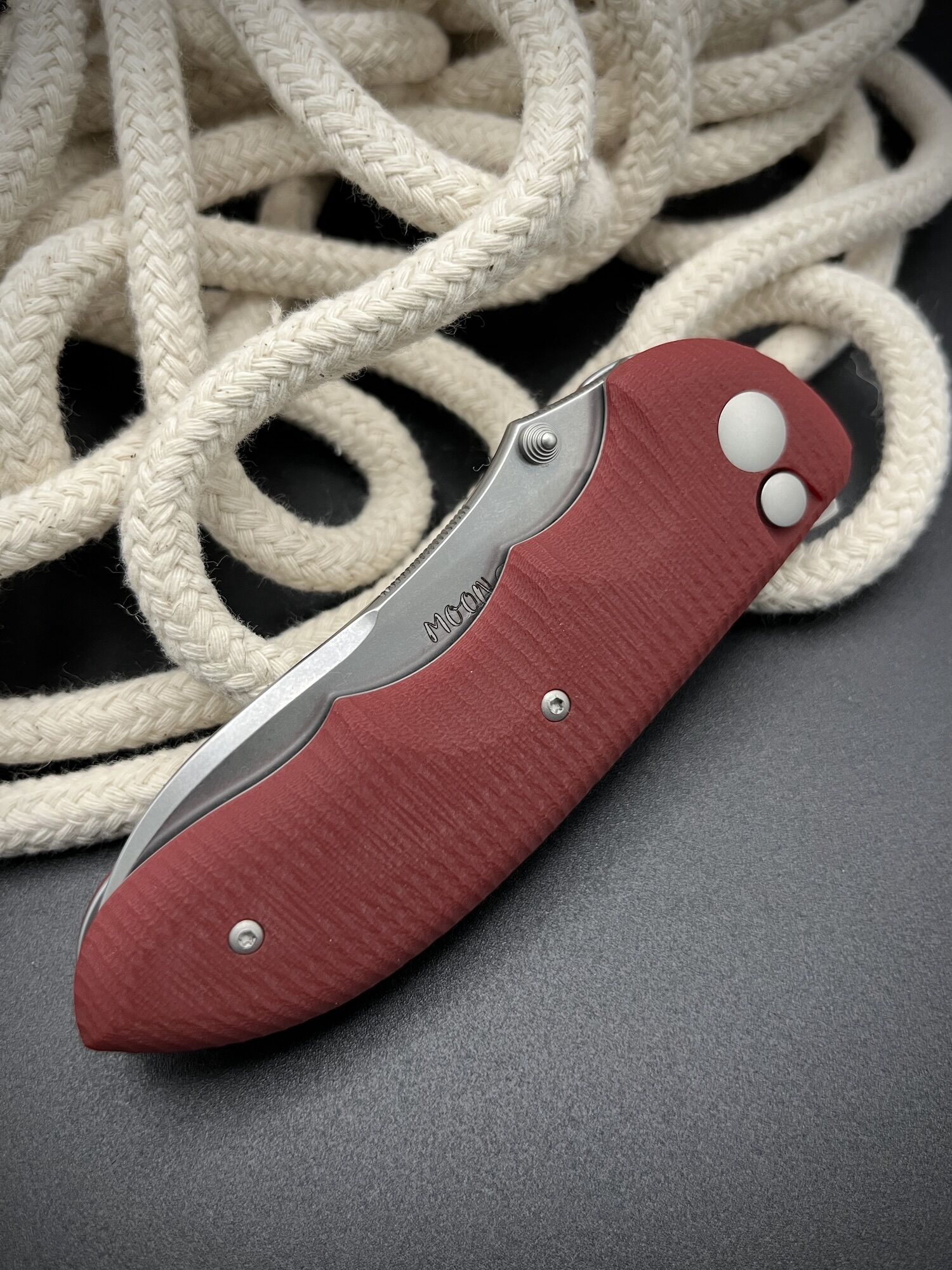 Viper | MOON | Magnacut / G10 red – Designed by Fabrizio Silvestrelli - Image 7