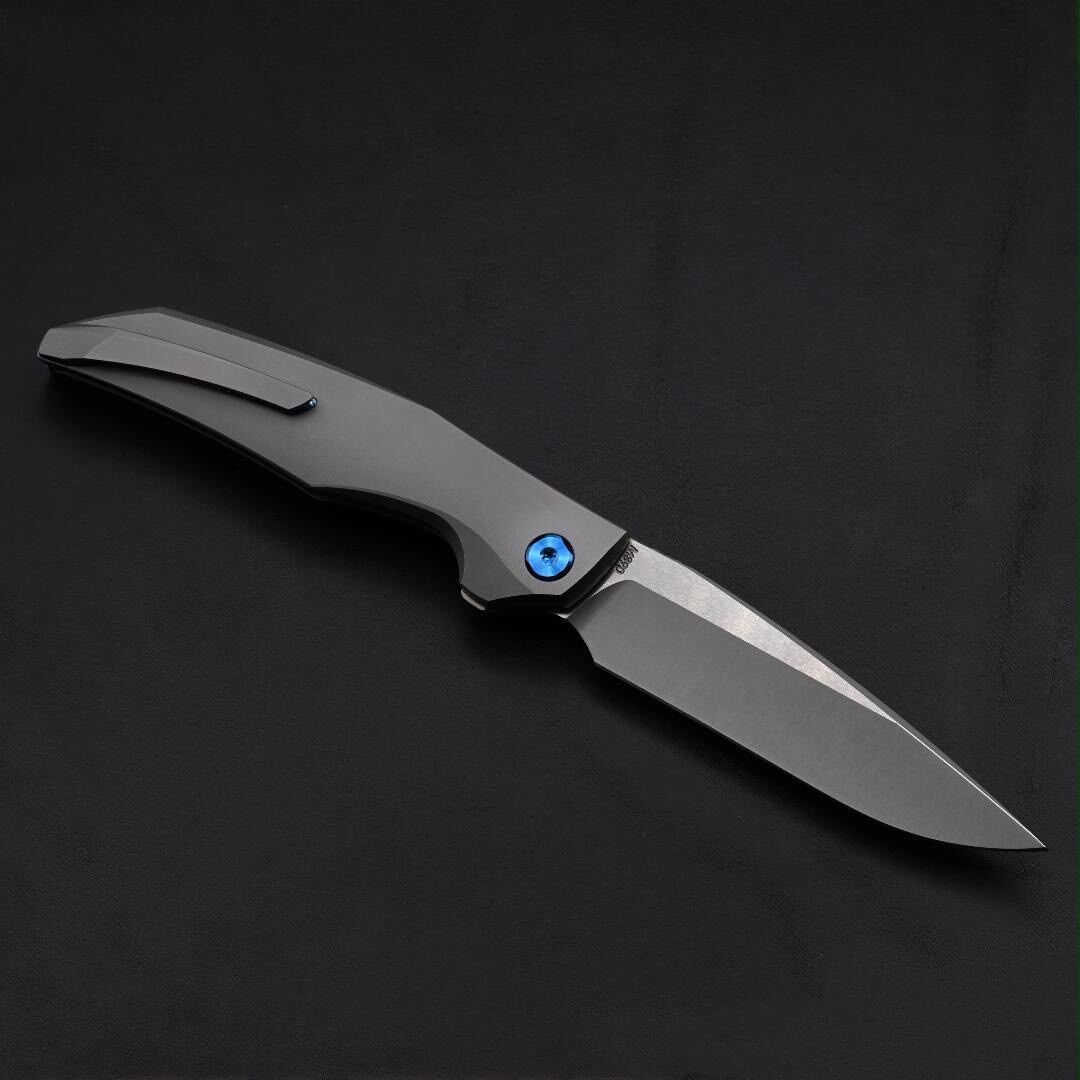 Koenig Knives | XENON | TFG Exclusive Blue Hardware Edition (Linerlock) - PREORDER - Image 2