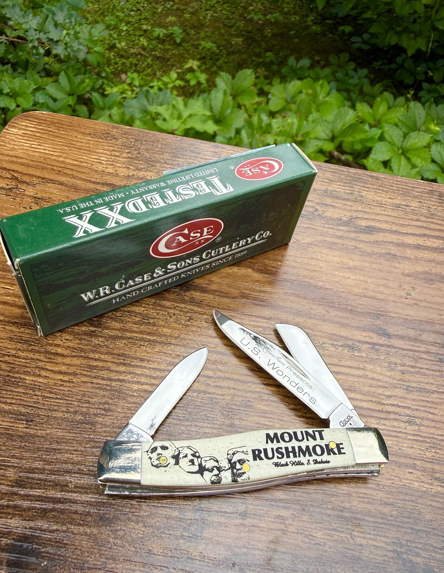 CASE KNIVES | MEDIUM STOCKMAN U.S. WONDERS MOUNT RUSHMORE