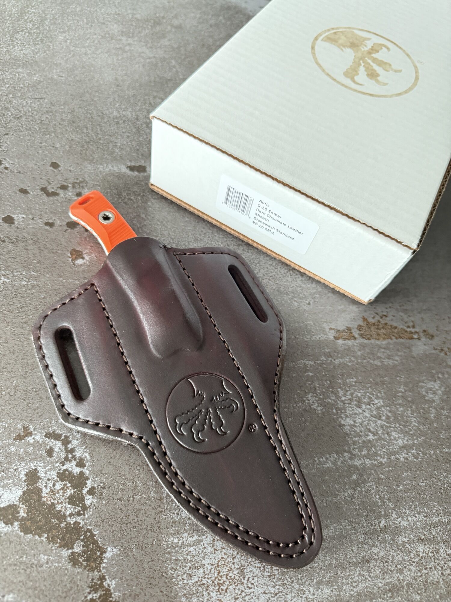 Microtech | AKRIS | Stonewash Standard G-10 Ember with Dark Chocolate Leather Sheath – Bild 3
