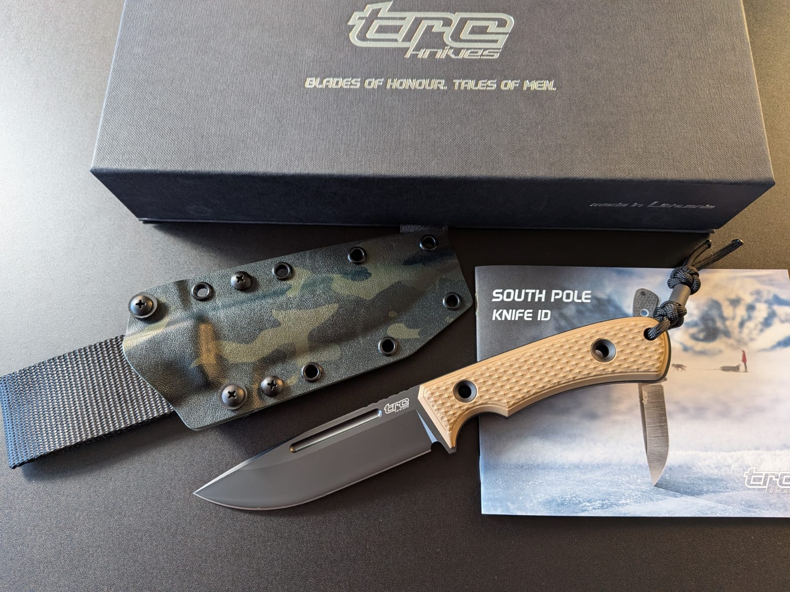 TRC Knives | South Pole | V4E, DLC-Finish, Coyote G-10 & Multicam Black Kydex Sheath – Bild 2