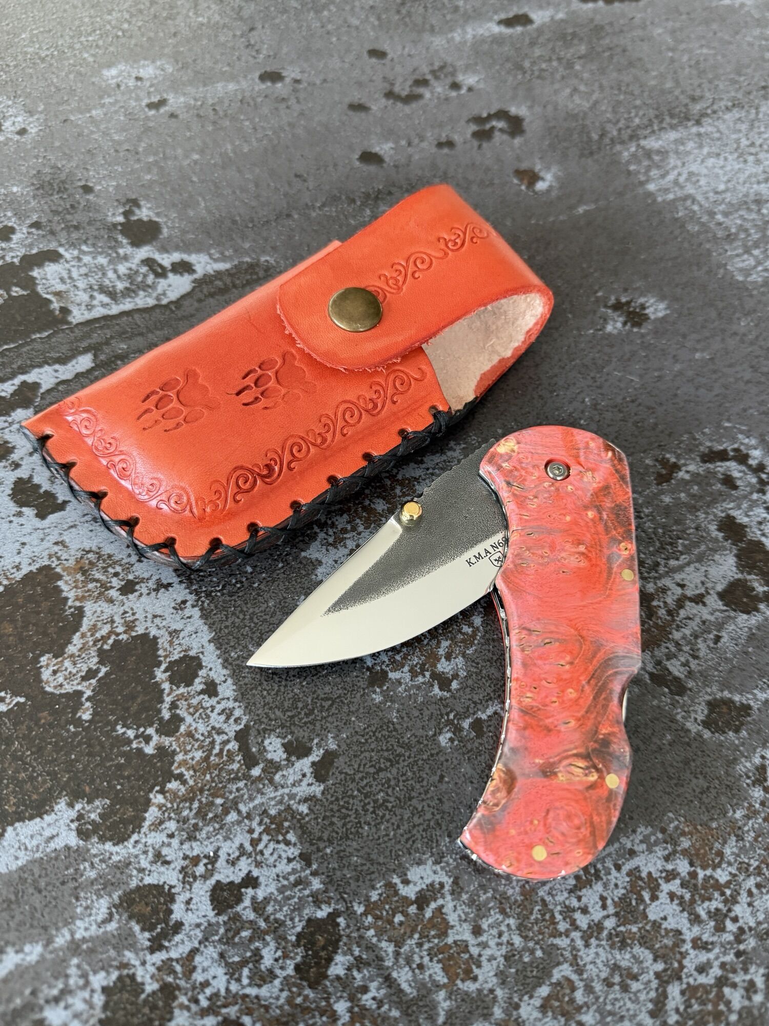 TFG | K.M.A. USTA BACKLOCK | Burl | Hand Finished Guilloché - N690 Semi Mirror Polish – Bild 9