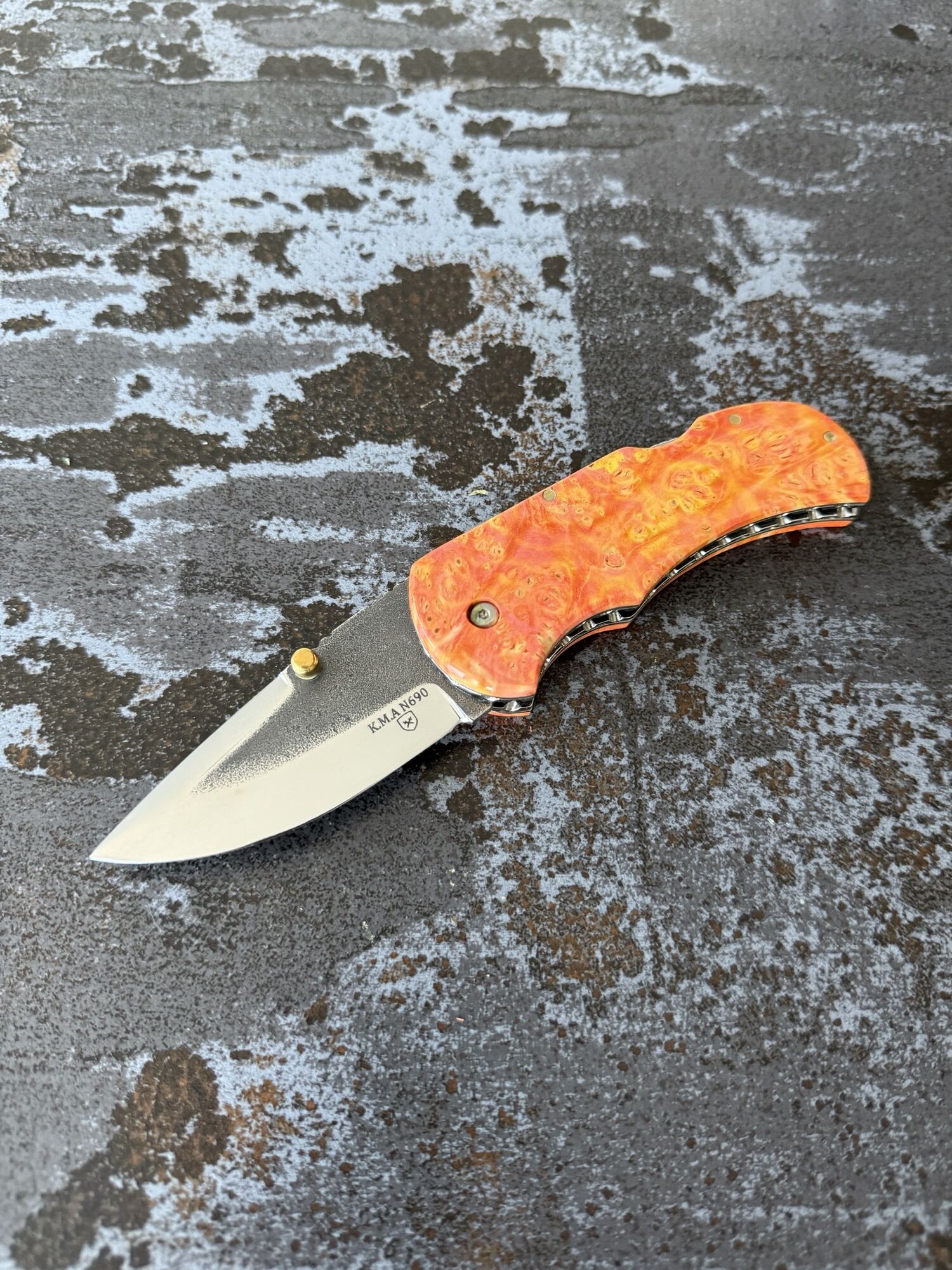 TFG | K.M.A. USTA BACKLOCK | Burl | Hand Finished Guilloché - N690 Semi Mirror Polish – Bild 6
