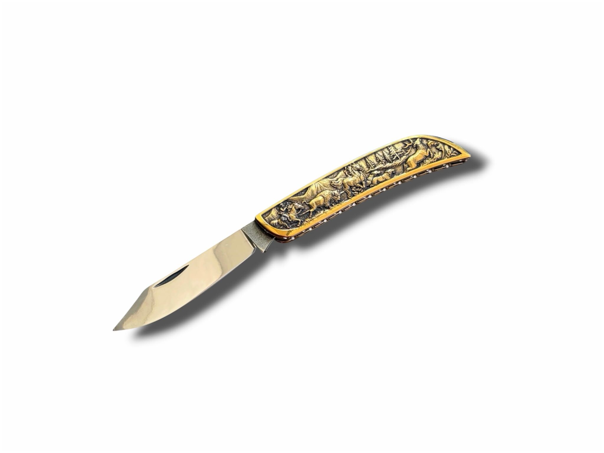 TFG | K.M.A MASTER WORK Hunt Gold | Hand Finished Guilloché - Slipjoint N690 Semi Mirror Polish - gravierter Griff