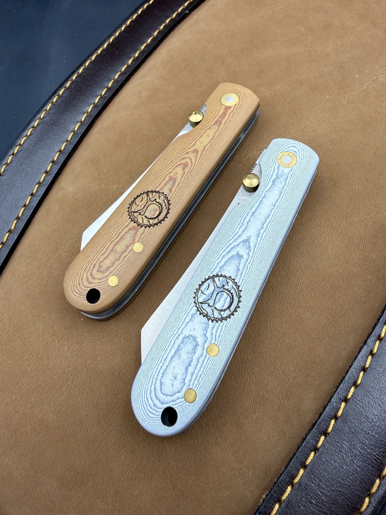 KAM KNIFE | T30 | N690 & Eichen-Micarta, Linerlock – Bild 3