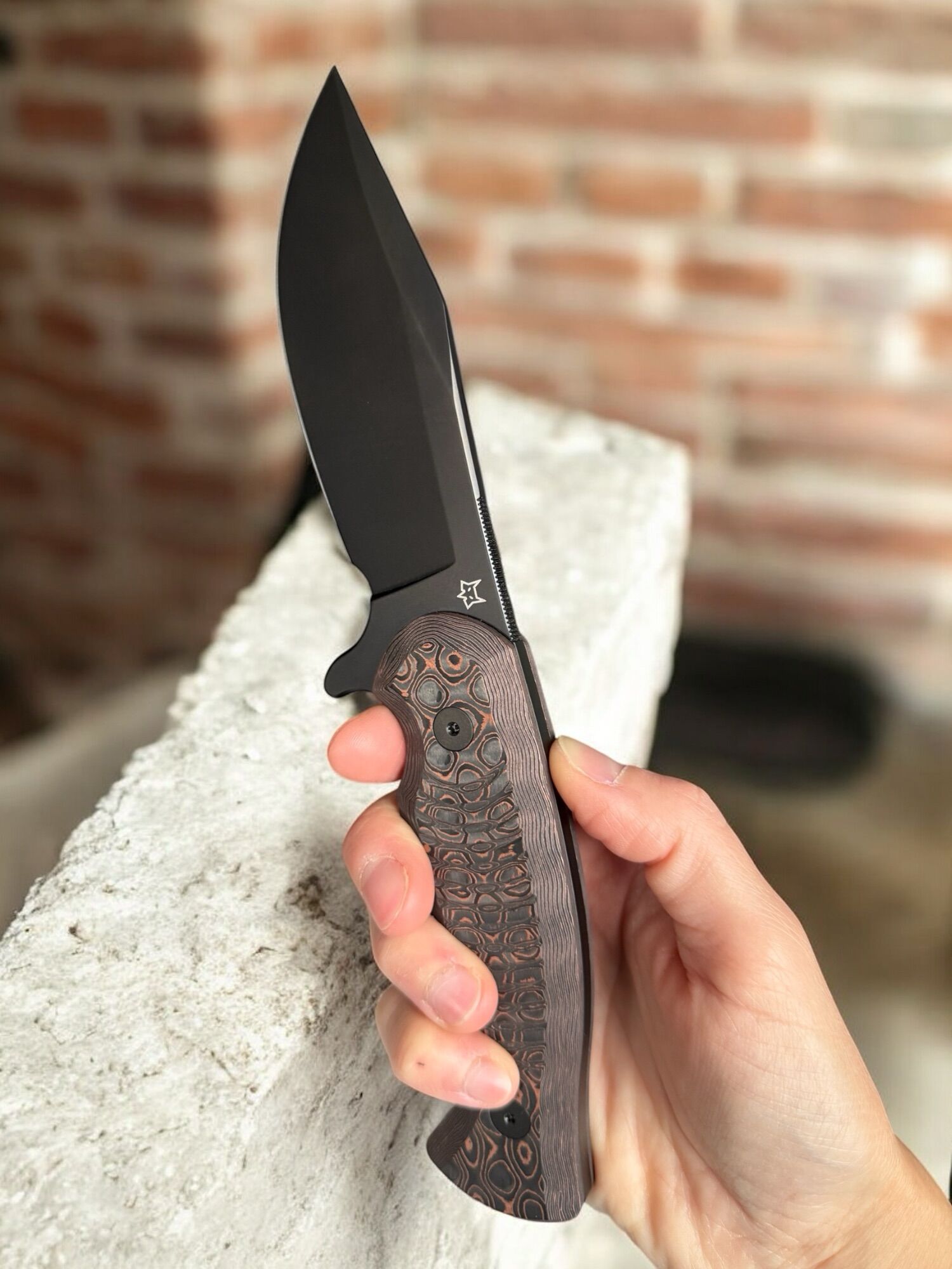Fox Knives | EASTWOOD TIGER | Fixed - Elmax PVD / Fat Carbon (Uni Cooper) XX/12 LIMITED TFG EDITION - GvP Design - Image 5