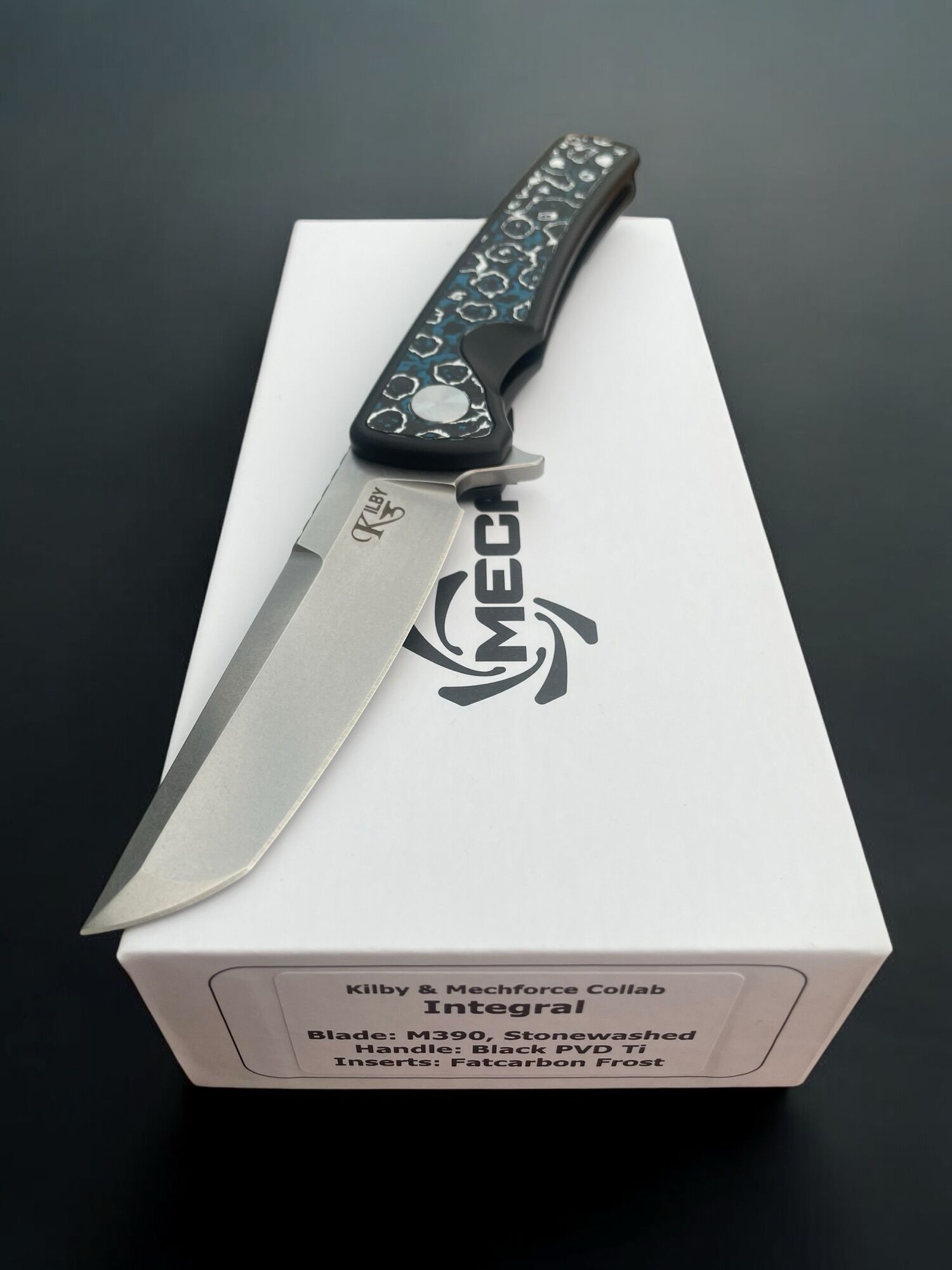 Mechforce Kilby Shard Black Titanium Integral Handle w/ Frost Fat Carbon Inlays & Stonewash M390 – Bild 9